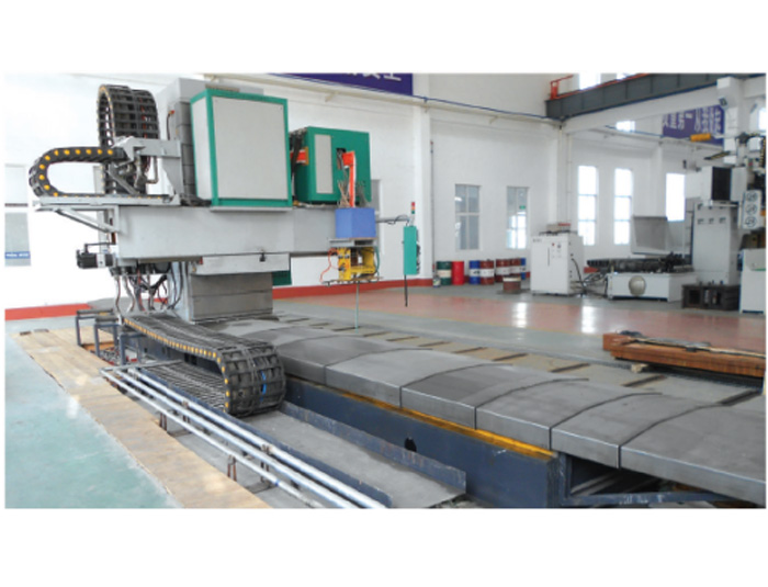 Guide rail induction hardening machine